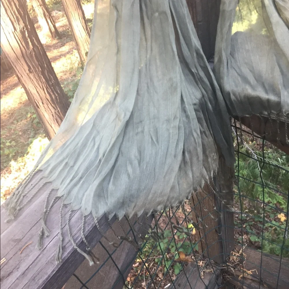 Paige Danielle’s bling moss green  thin fringed scarf - Picture 7 of 7